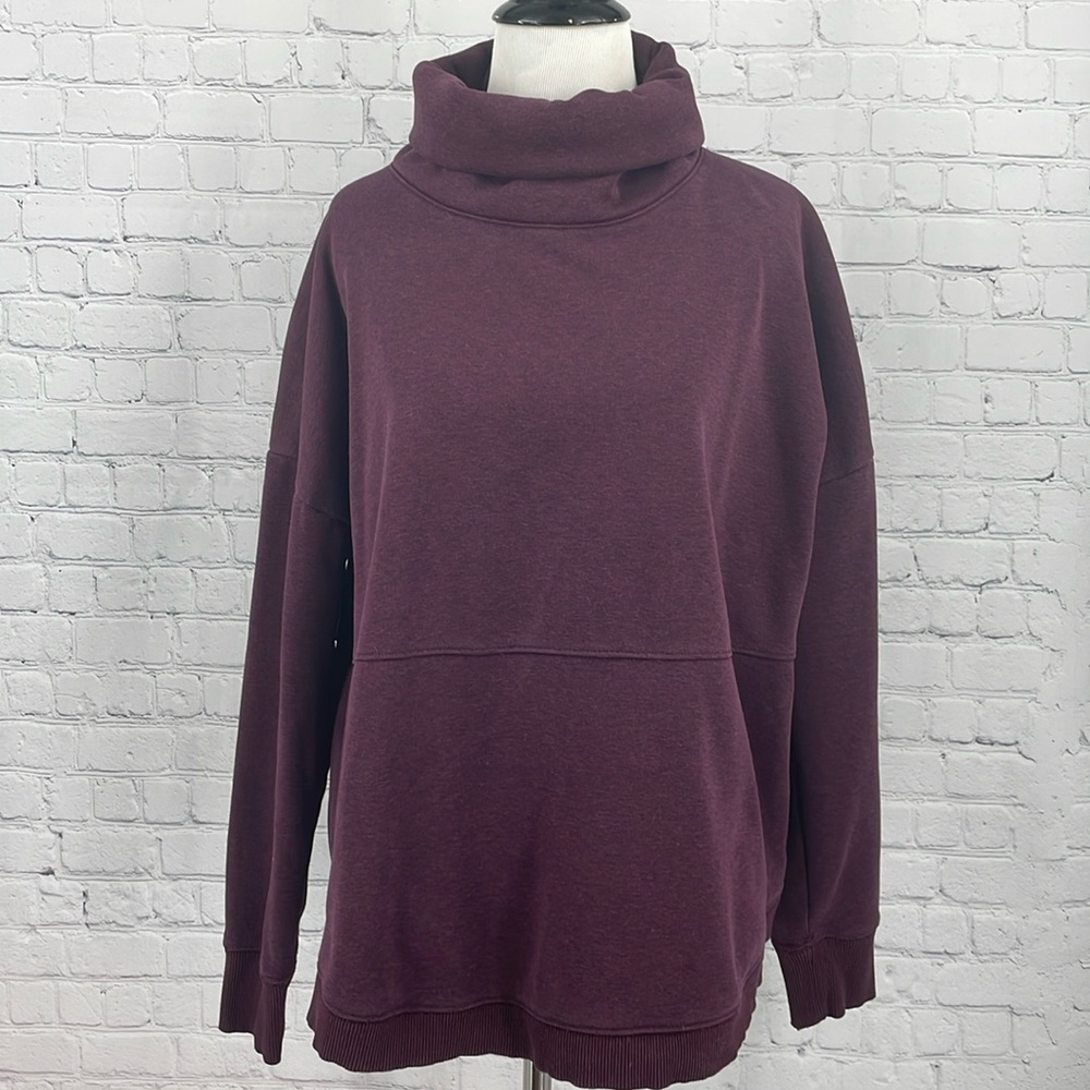 Athleta Thick Chunky Cowl Pullover Cassis Cozy Karma Sweatshirt Medium Purple